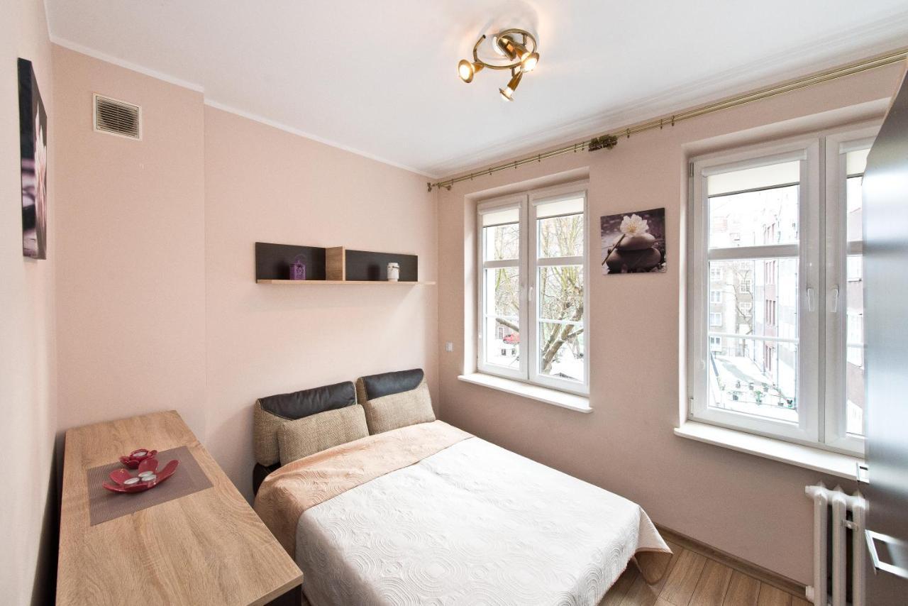 Gdanskie Apartamenty - Old Town Rooms & Apartments ภายนอก รูปภาพ